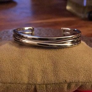 Pre-owned thick sterling silver bracelet